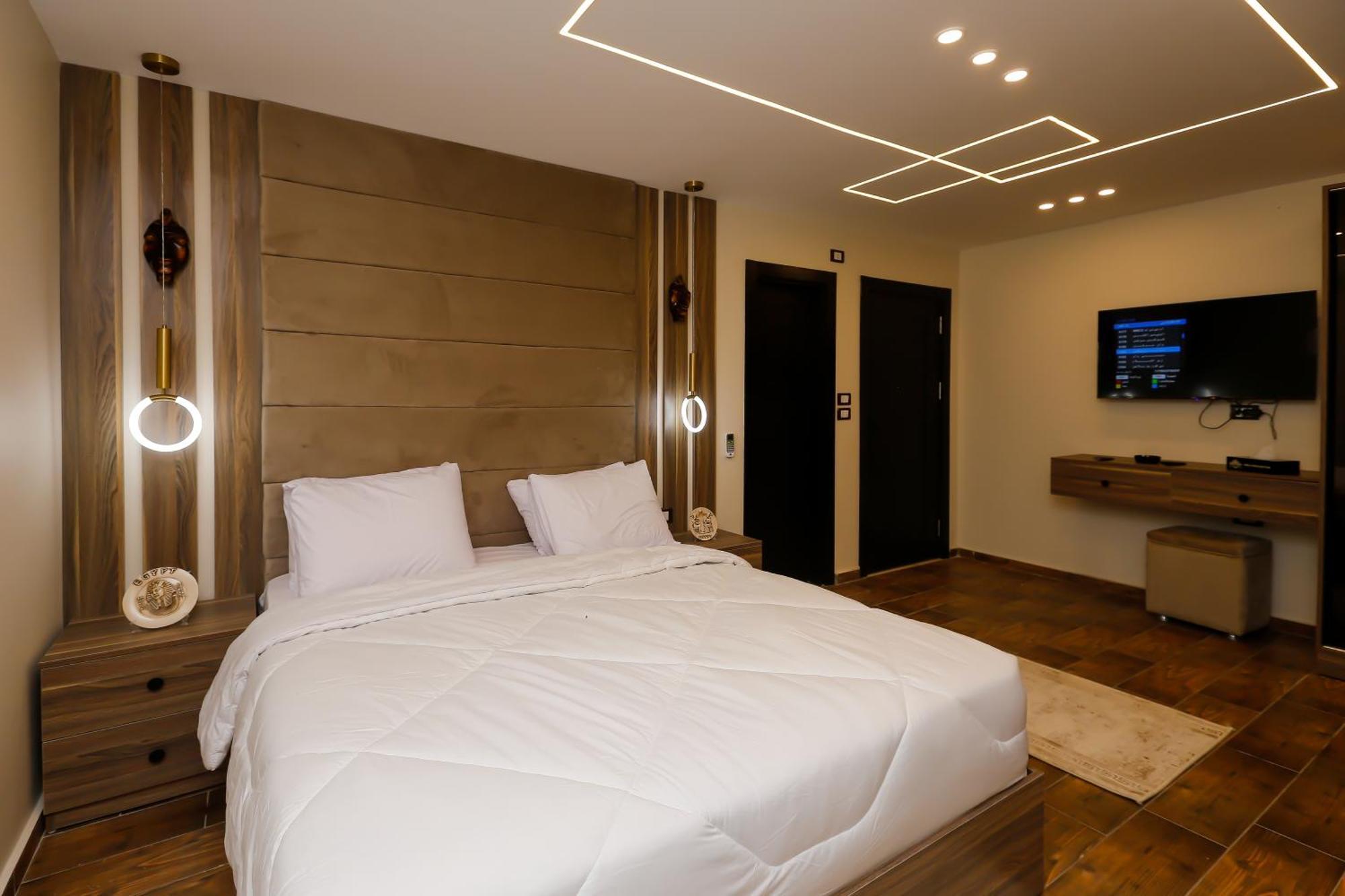 Bed and Breakfast Imperial Pyramids Heights View Nazlet el-Sîsi Esterno foto