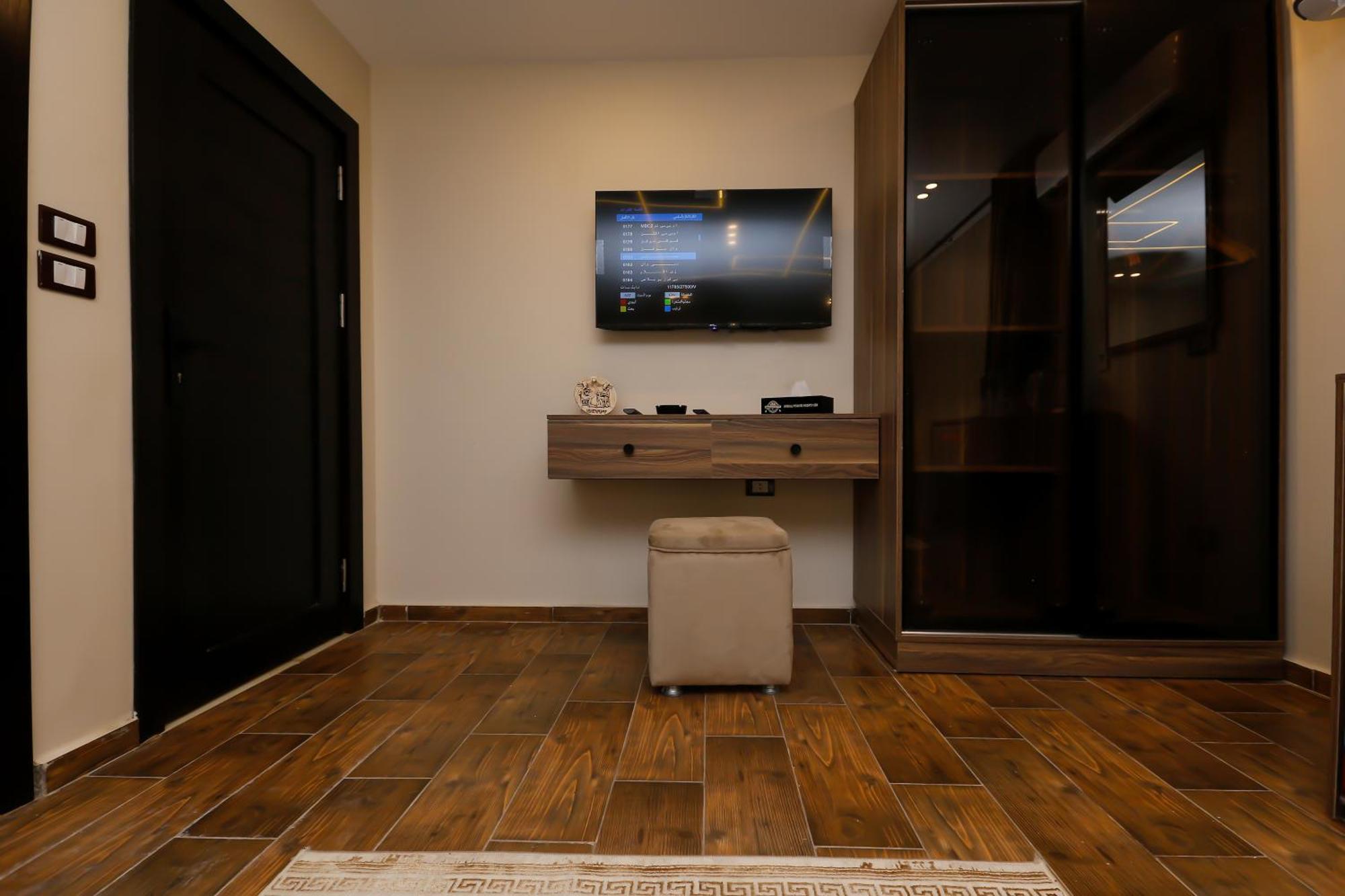 Bed and Breakfast Imperial Pyramids Heights View Nazlet el-Sîsi Esterno foto