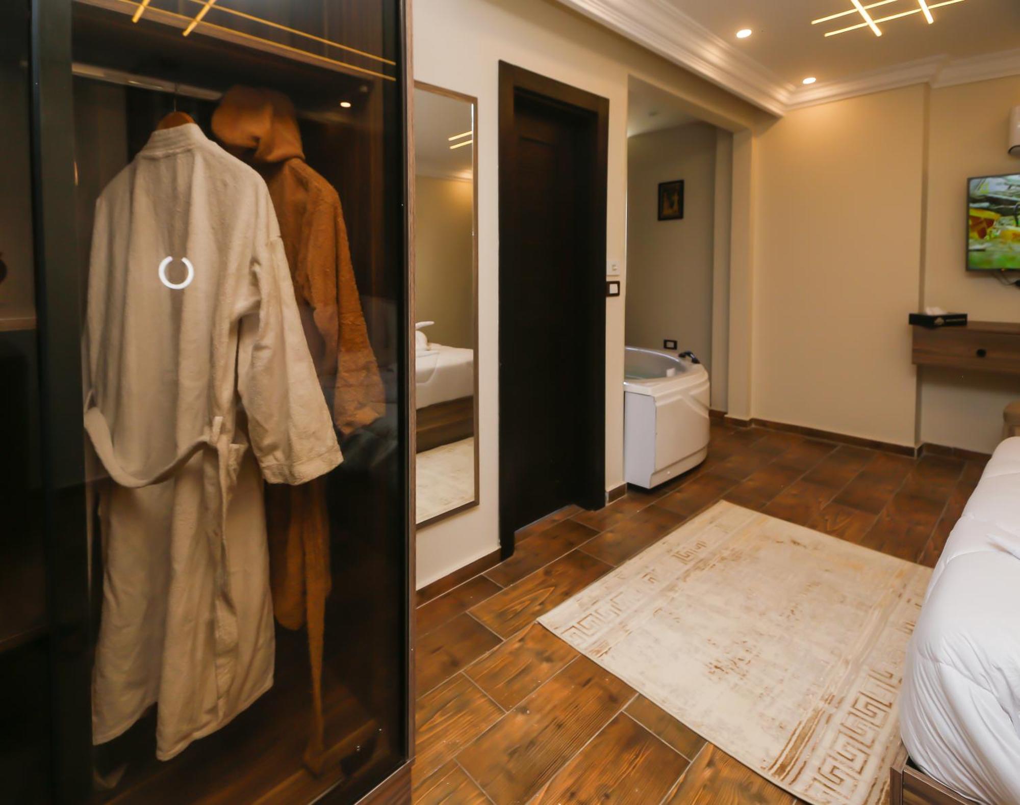 Bed and Breakfast Imperial Pyramids Heights View Nazlet el-Sîsi Esterno foto