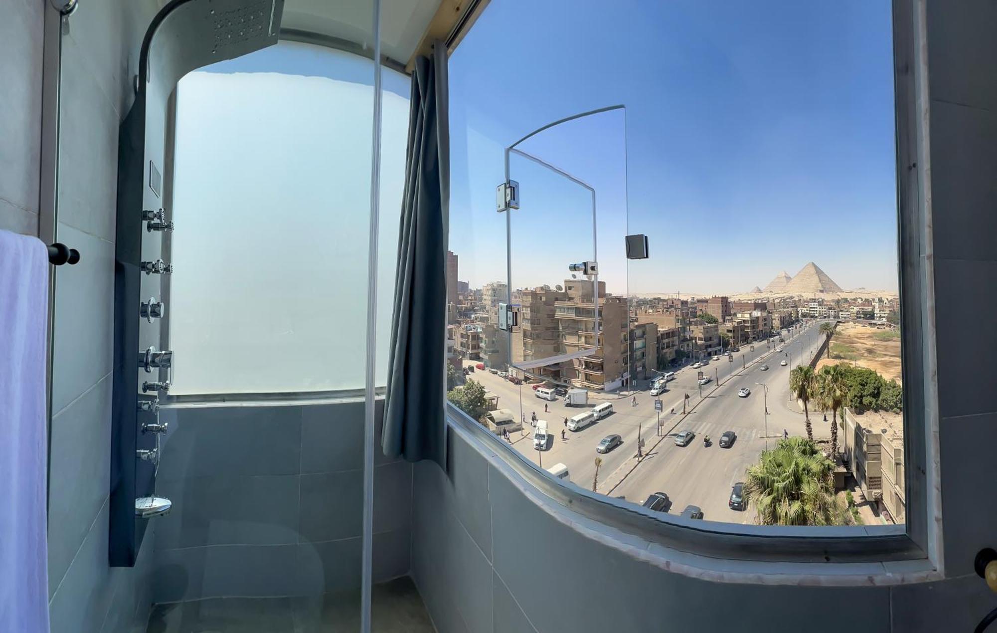 Bed and Breakfast Imperial Pyramids Heights View Nazlet el-Sîsi Esterno foto