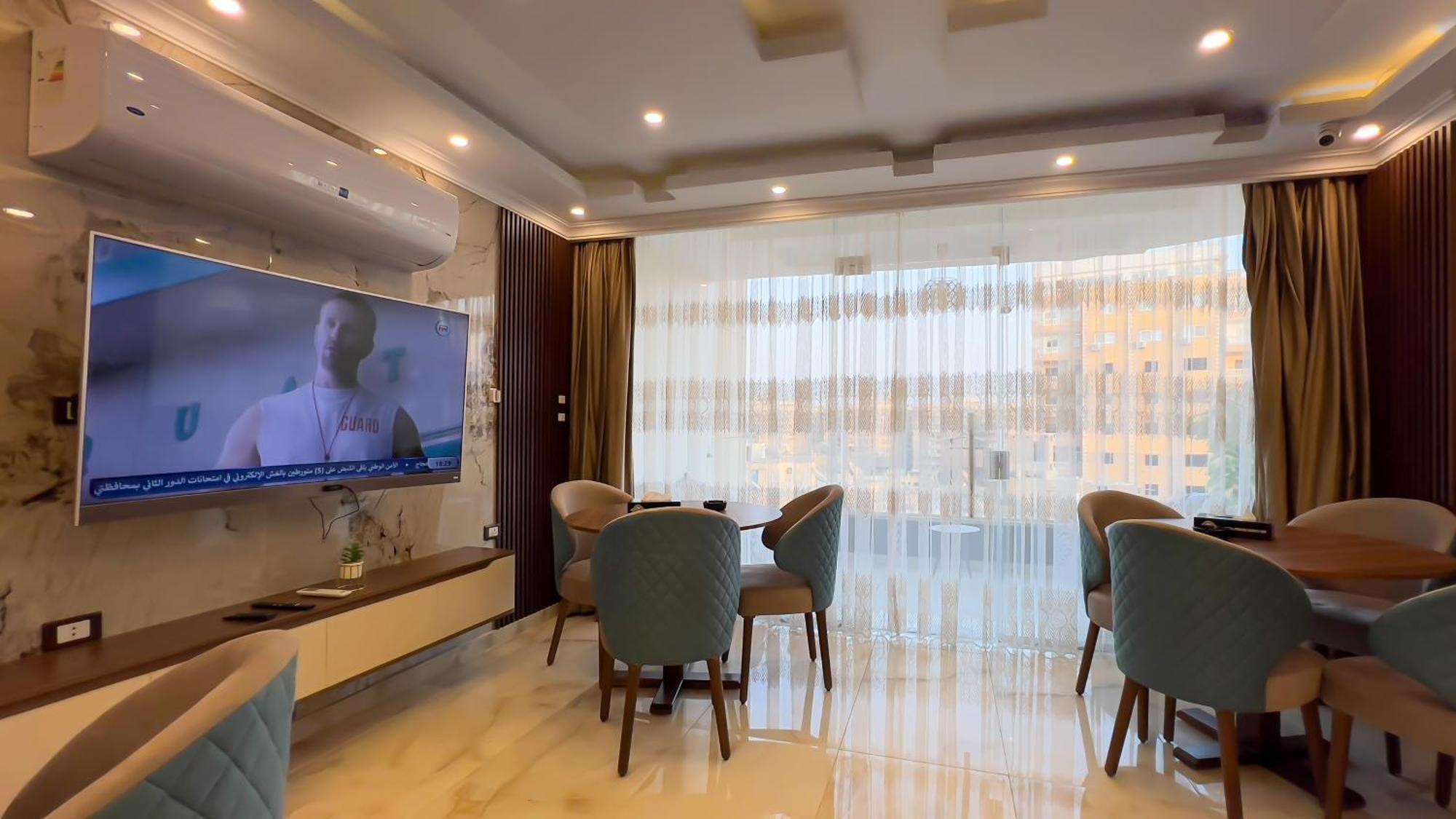 Bed and Breakfast Imperial Pyramids Heights View Nazlet el-Sîsi Esterno foto